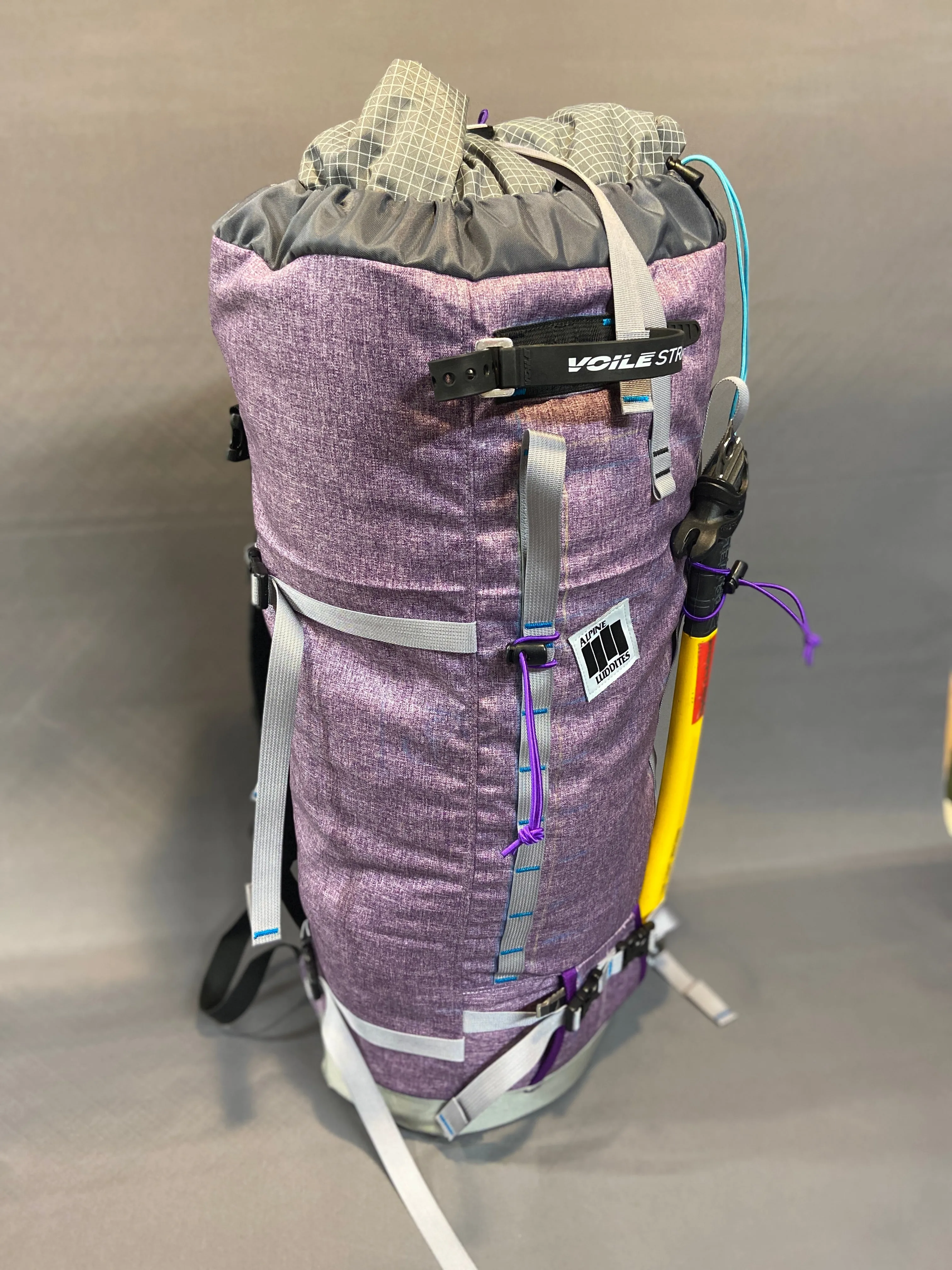 Alpine Machine 30- 50 Liter Pack