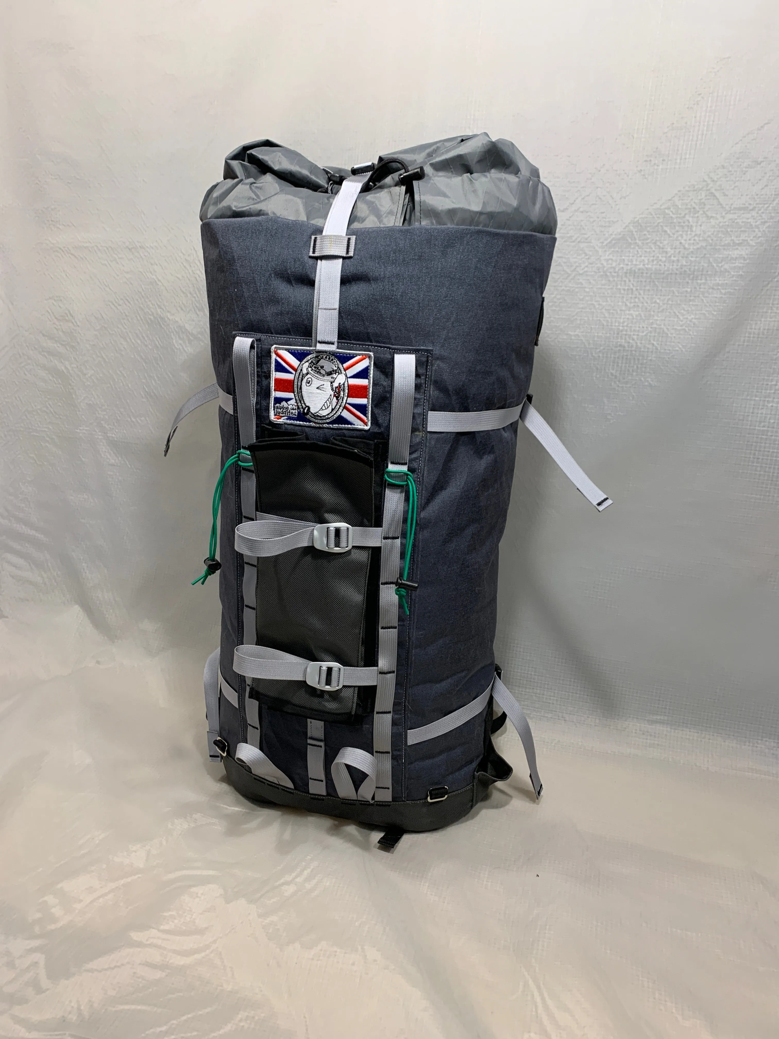 Alpine Machine 30- 50 Liter Pack