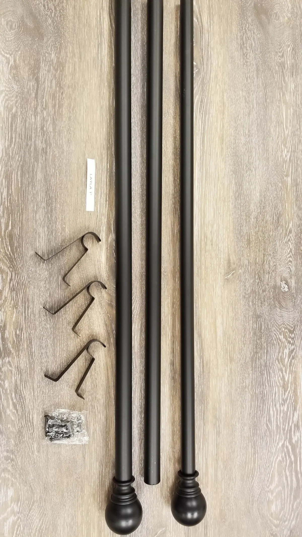 Layla Adjustable Curtain Rod