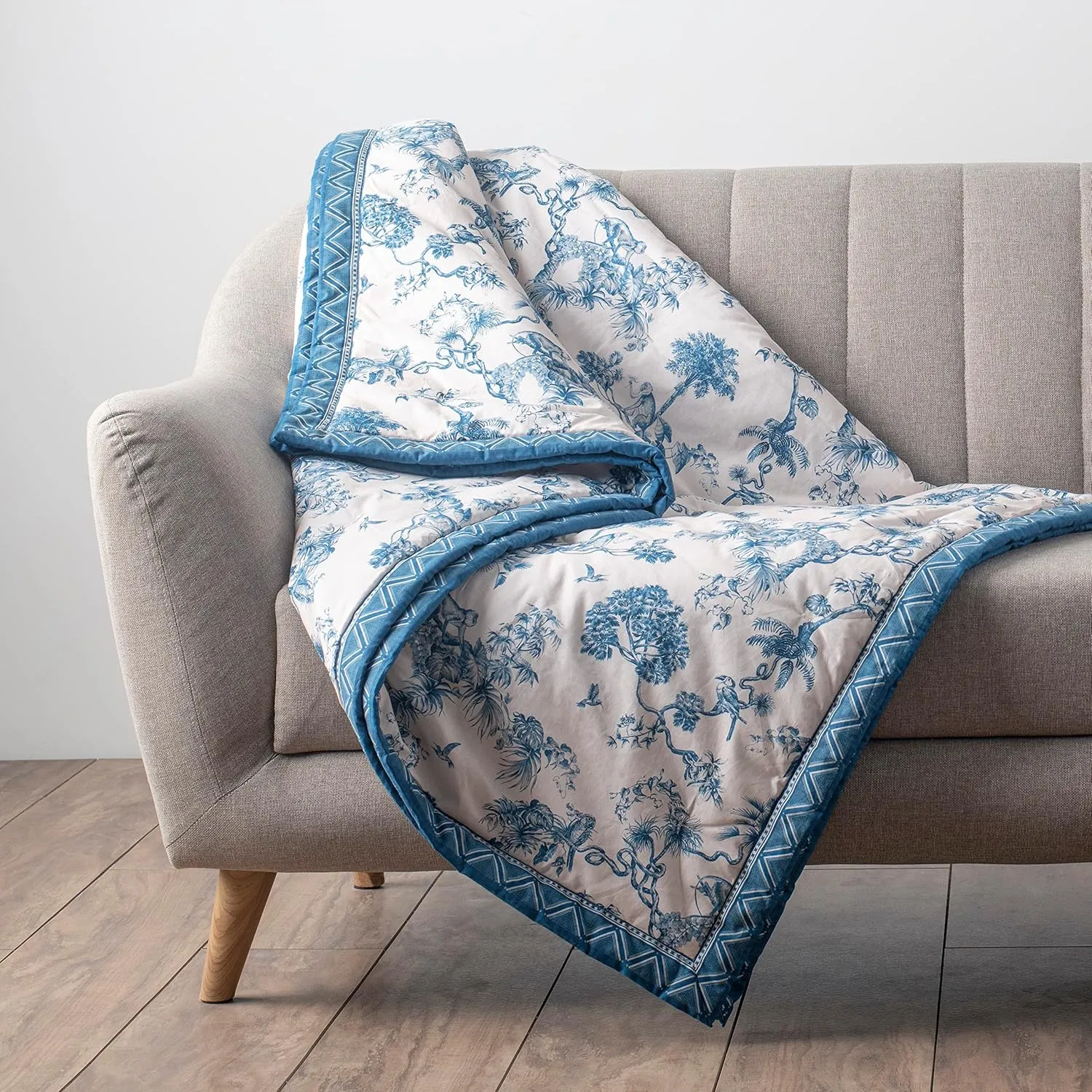 Maison d' Hermine Throw Blanket for Couch Lightweight Soft Warm Breathable Cotton Throw Blankets for Bed Girls Boys Women Men Gifts Sofa Travel Living Room Chair Bedding (50"x60", Bonobo)
