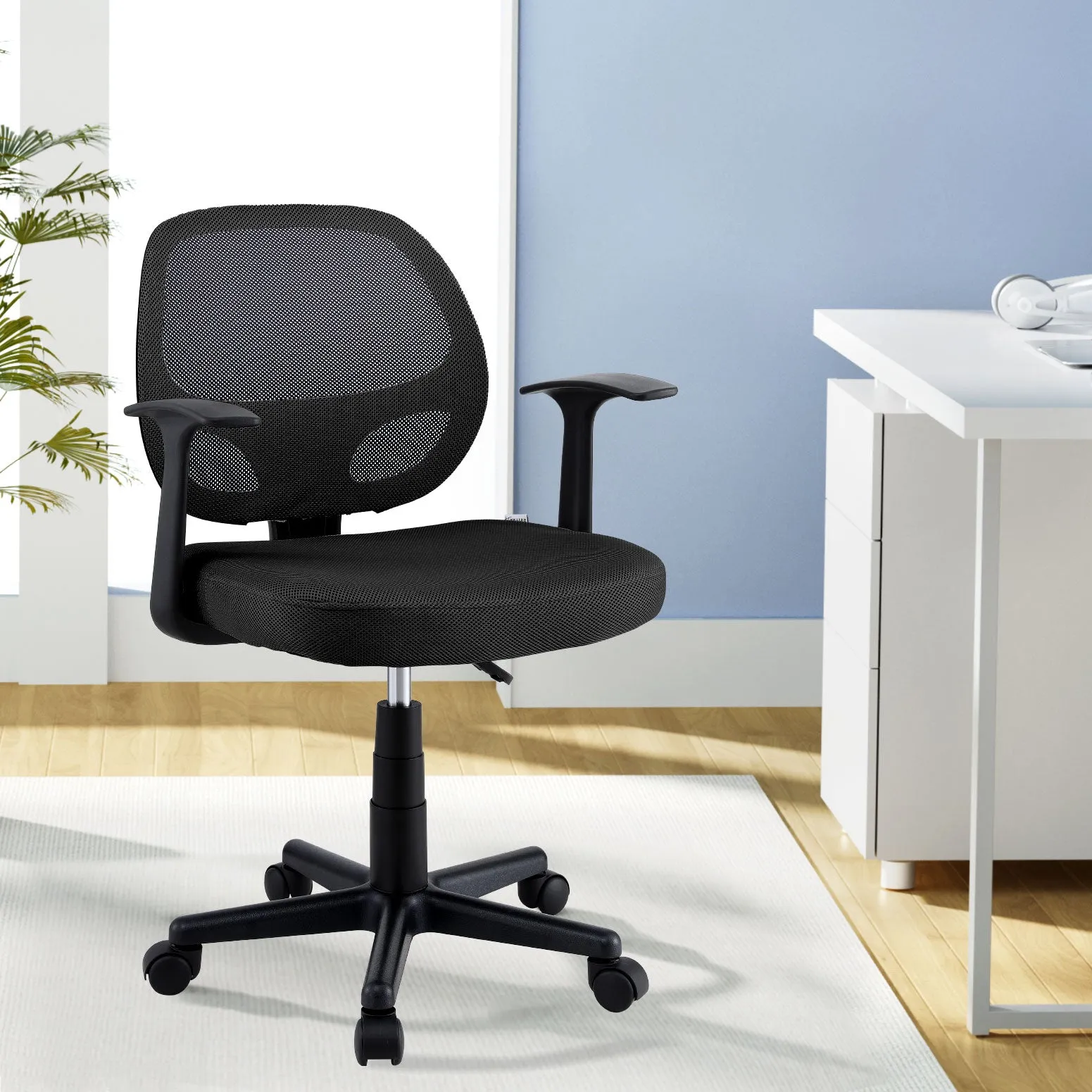 Mesh Mid-Back Office Chair - Black