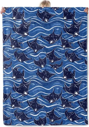 Oceanic Manta Ray Throw Blanket Gifts for Women, Soft Fuzzy Warm Cozy Flannel Blankets for Bedroom, Travel, Couch, Home Decor 50x60 in