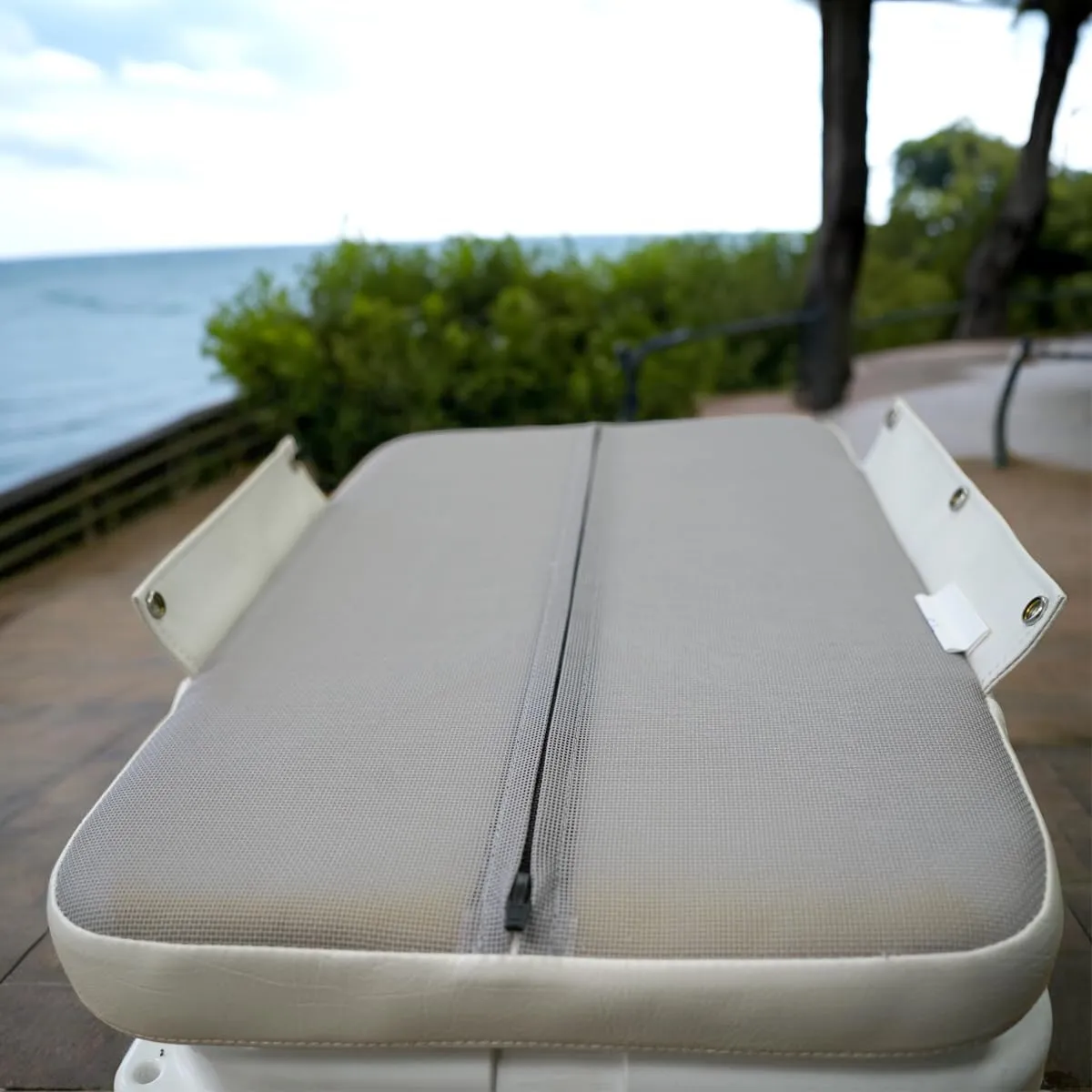 Oceansouth Seat Cushions for Yeti Coolers (Press Stud Fittings) (Blue, YETI 35) Camping yeti seat Cushion Handle Beach Chair ice Box chests and Coolers Foam Cooler Boat Seats