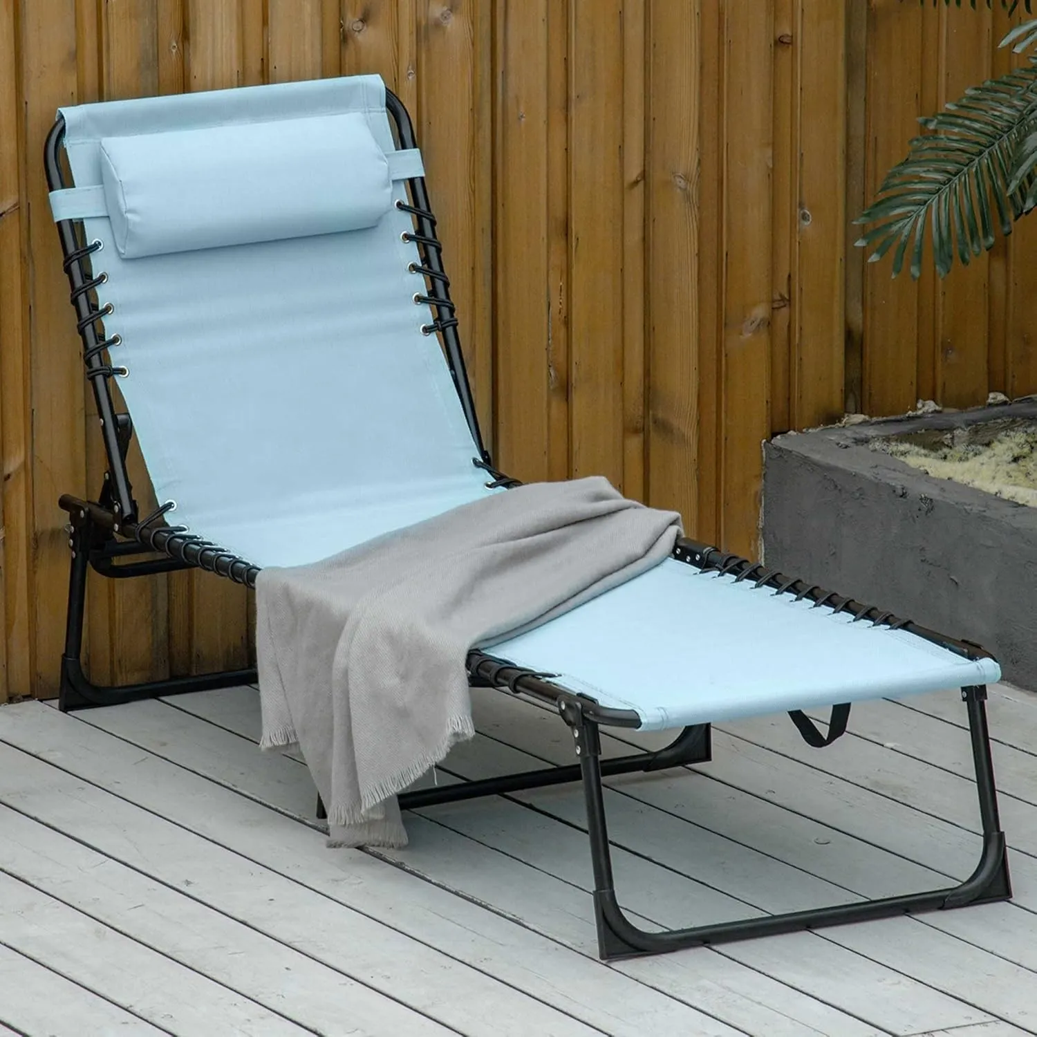 Outsunny Folding Chaise Lounge Chair, Patio Sun Tanning Chair, Outdoor Chaise Lounger with 4-Position Reclining Back, Breathable Mesh Seat for Beach, Poolside, Yard, Baby Blue