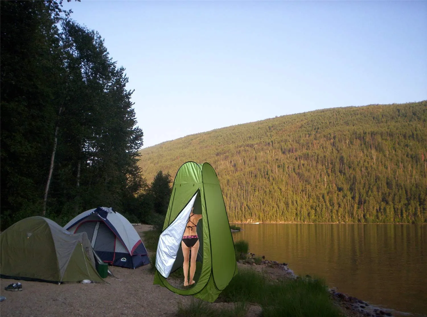 Pop Up Privacy Tent, Green Camping Shower Tent, Outdoor Changing Tent, Portable Bathroom Toilet Tent Privacy Tent with Portable Bag for Camping, Beach, Hiking, Travelling